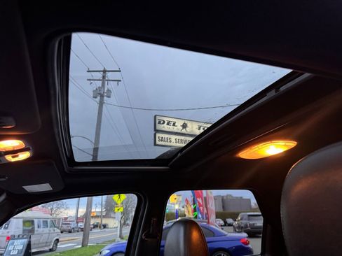 Used 2011 Ford Escape Limited w/ 302A Rapid Spec Order Code image 37