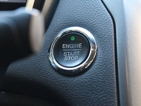 Used 2015 Ford Fusion Titanium image 34