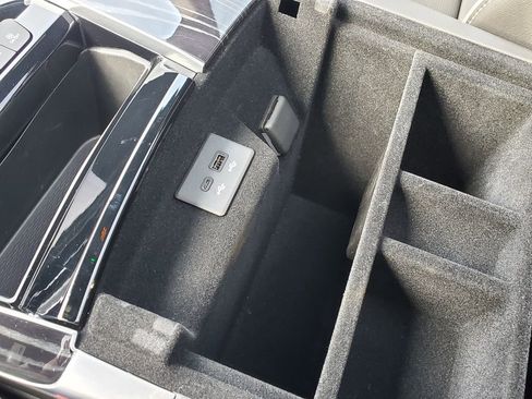 Certified 2025 Cadillac Escalade Sport image 37