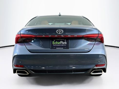 Used 2019 Toyota Avalon Limited w/ Advanced Safety Package FWD image 7