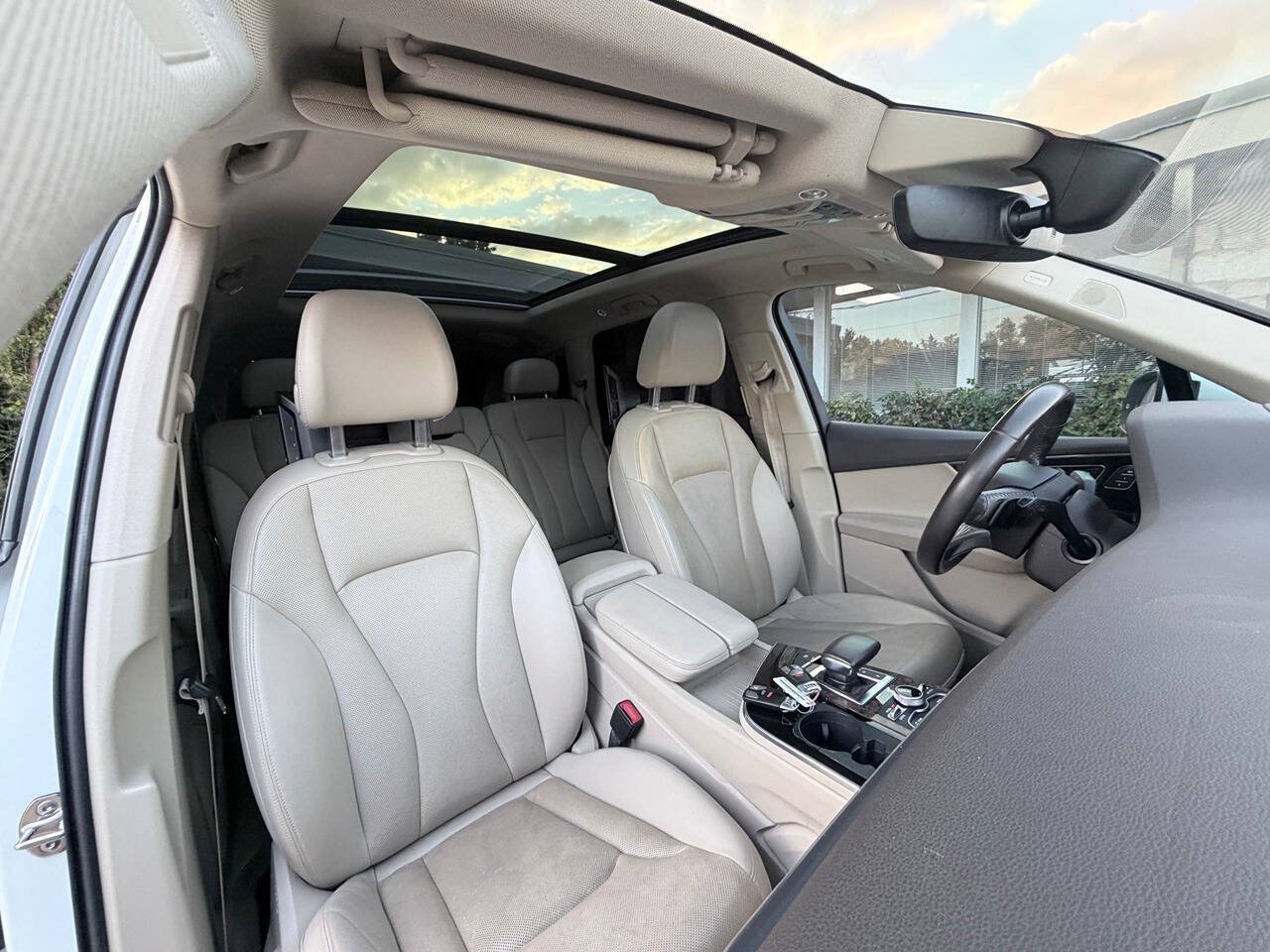 Used 2018 Audi Q7 3.0T Prestige w/ Prestige Package AWD/4WD image 26