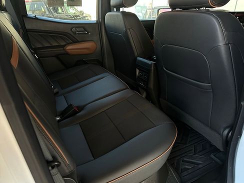 Certified 2024 GMC Canyon AT4 w/ Technology Package image 18