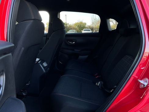 Used 2025 Honda HR-V Sport image 11