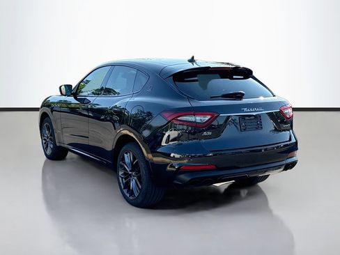 Used 2020 Maserati Levante S GranSport AWD/4WD image 5