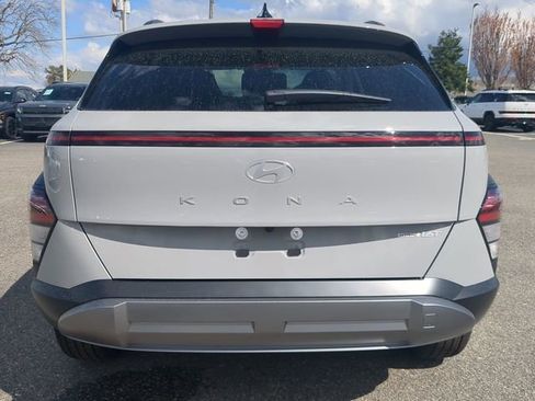 New 2026 Hyundai Kona SEL Premium AWD/4WD image 5