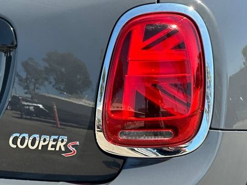 Used 2021 MINI Cooper S w/ 6.5" Touchscreen Package FWD image 31