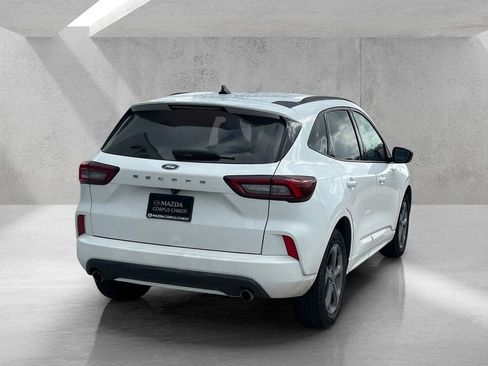 Used 2023 Ford Escape ST-Line image 5