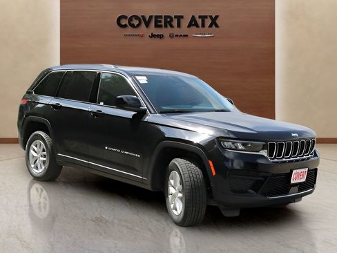New 2026 Jeep Grand Cherokee Laredo X AWD/4WD image 7