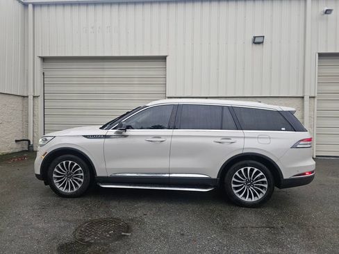 Used 2023 Lincoln Aviator Reserve w/ Equipment Group 201A image 3