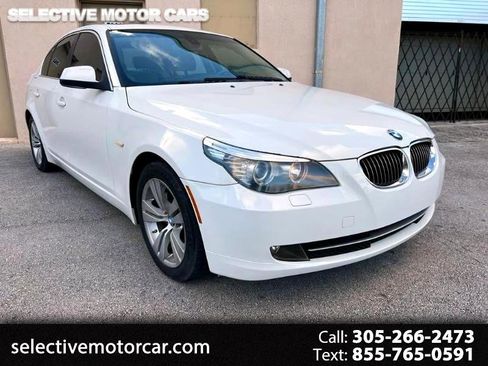 Used 2010 BMW 528i Sedan image 1