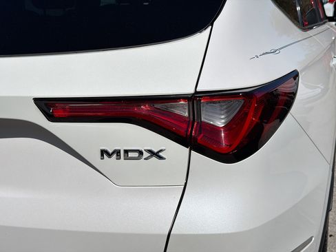 Used 2024 Acura MDX FWD w/ Technology Package image 10