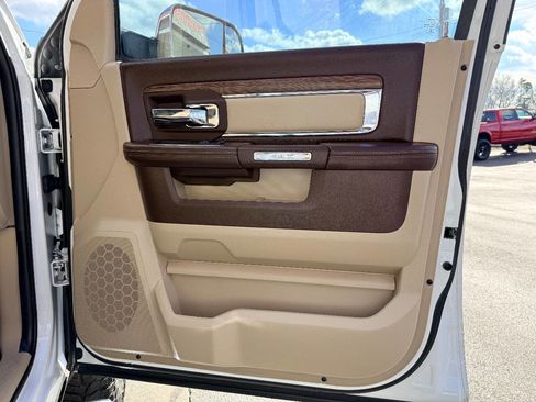 Used 2018 RAM 3500 Laramie w/ Convenience Group image 34