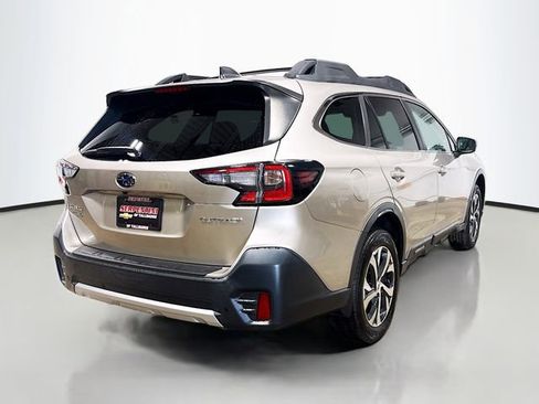 Used 2020 Subaru Outback Limited AWD/4WD image 7