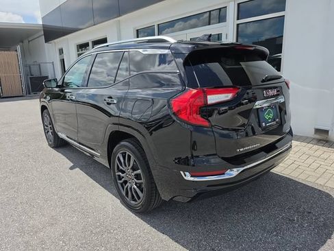 Certified 2024 GMC Terrain Denali w/ Black Diamond Edition AWD/4WD image 5
