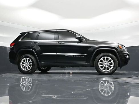 Used 2022 Jeep Grand Cherokee Laredo E image 57