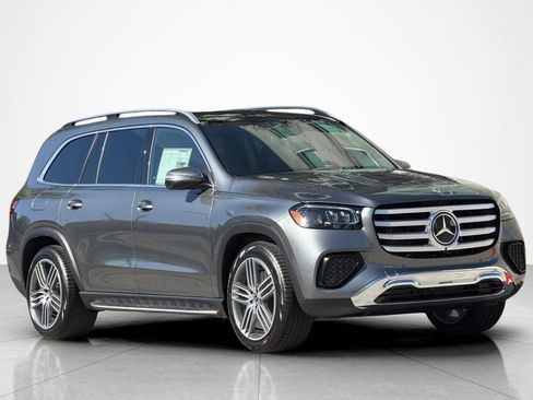 New 2026 Mercedes-Benz GLS 450 4MATIC image 7