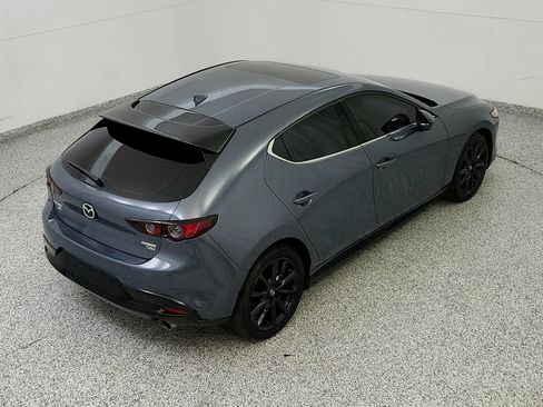 Used 2021 MAZDA MAZDA3 Hatchback w/Premium Plus Pkg AWD/4WD image 16