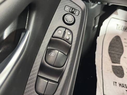 Certified 2023 Nissan Sentra SV FWD image 27