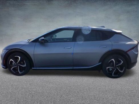 Used 2022 Kia EV6 GT-Line w/ First Edition Package AWD/4WD image 13