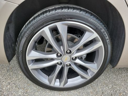 Used 2023 Chevrolet Malibu LT FWD image 7