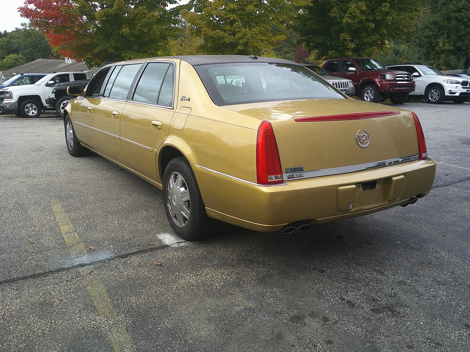Used 2008 Cadillac DTS Limousine FWD image 7