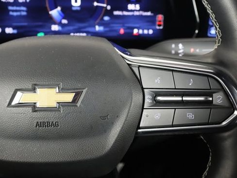 Used 2024 Chevrolet Blazer EV LT AWD/4WD image 9