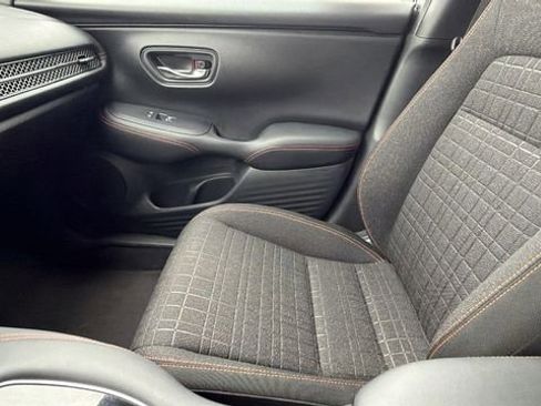 Used 2024 Honda HR-V Sport image 22