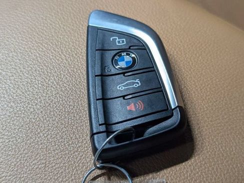 Used 2023 BMW X4 xDrive30i w/ Premium Package AWD/4WD image 25