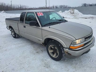 Used 2000 Chevrolet S10 Pickup LS w/ Preferred Equipment Group