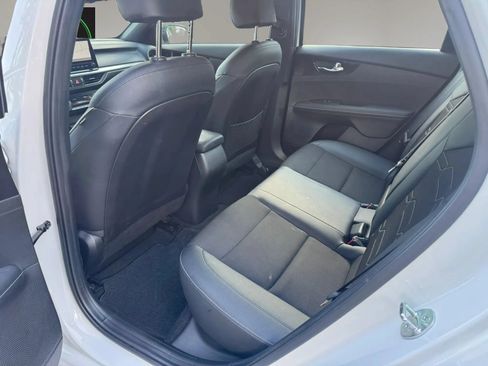 Used 2023 Kia Forte GT-Line w/ GT-Line Technology Package FWD image 21