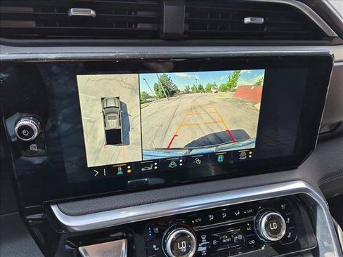 Used 2023 GMC Sierra 1500 Denali w/ Technology Package AWD/4WD image 13