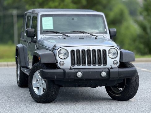 Used 2016 Jeep Wrangler Unlimited Sport w/ Quick Order Package 24S AWD/4WD image 4