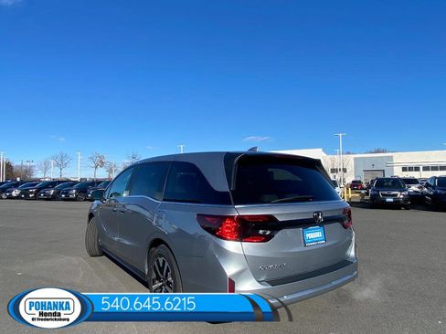 New 2026 Honda Odyssey EX-L image 3