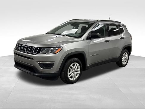 Used 2021 Jeep Compass Sport w/ Cold Weather Group image 8