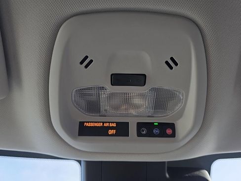 Used 2024 Chevrolet Trax LT w/ Driver Confidence Package image 16