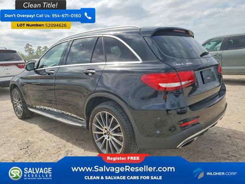 Used 2018 Mercedes-Benz GLC 300 4MATIC image 3