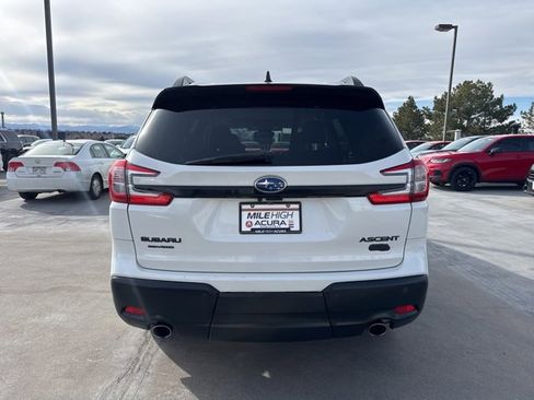 Used 2024 Subaru Ascent Onyx Edition image 6