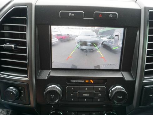 Used 2018 Ford F150 XLT w/ Equipment Group 302A Luxury AWD/4WD image 24