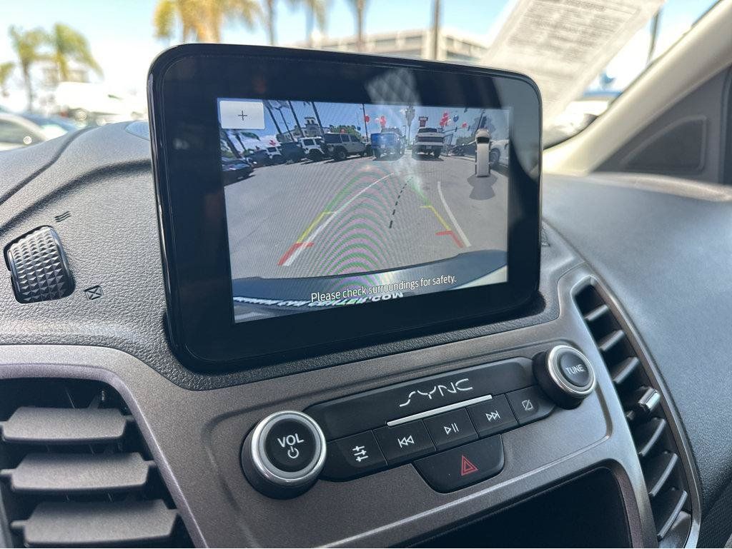 Used 2022 Ford Transit Connect XLT FWD image 6