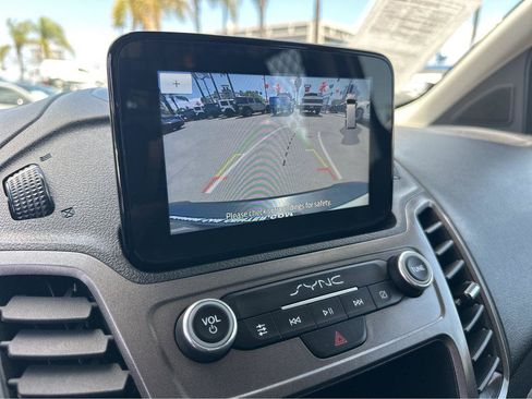 Used 2022 Ford Transit Connect XLT FWD image 6