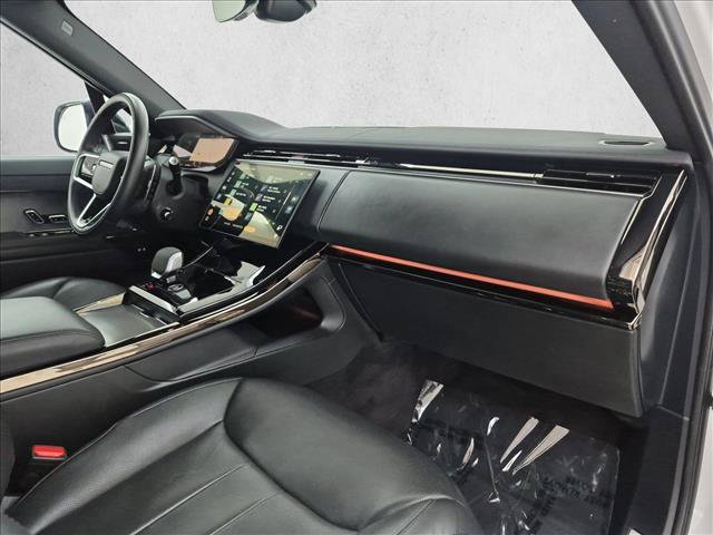 Used 2025 Land Rover Range Rover Sport SE AWD/4WD image 26