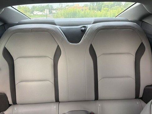 Used 2016 Chevrolet Camaro LT RWD image 11