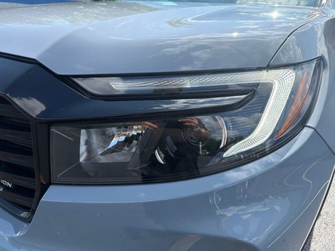 Certified 2023 Honda Ridgeline Black Edition image 9