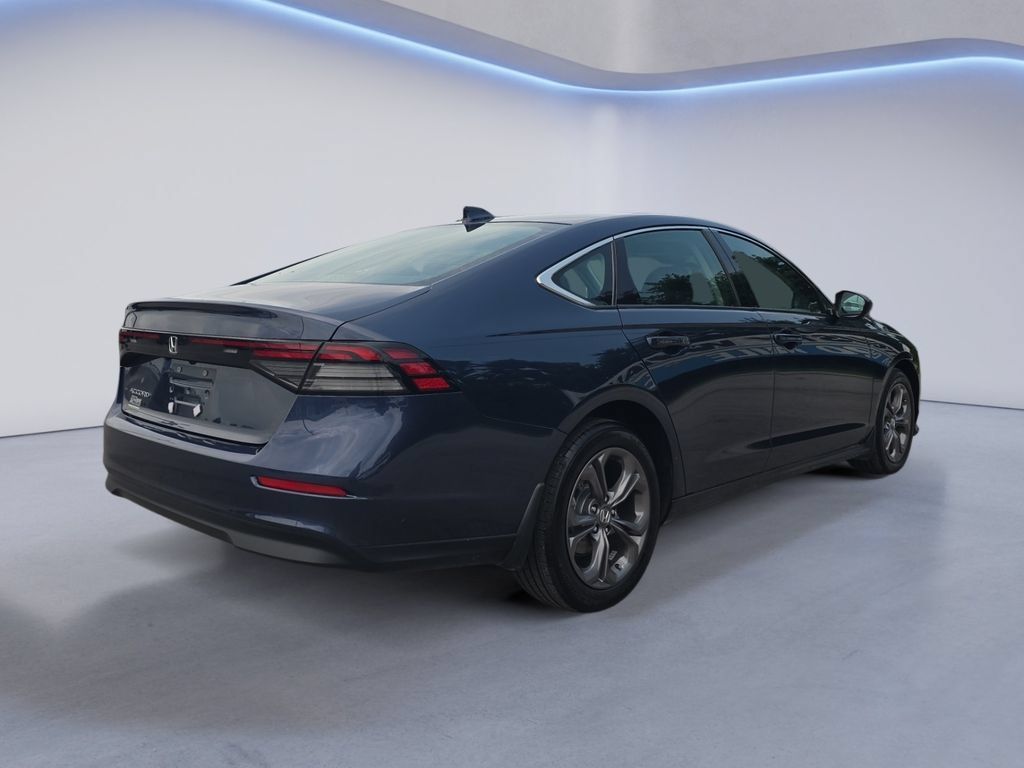 Used 2024 Honda Accord EX image 6