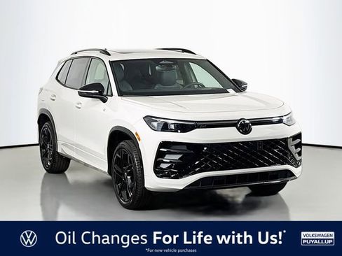 New 2026 Volkswagen Tiguan SE R-Line AWD/4WD image 1