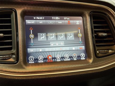 Used 2017 Dodge Challenger R/T Scat Pack w/ Leather Interior Group image 16