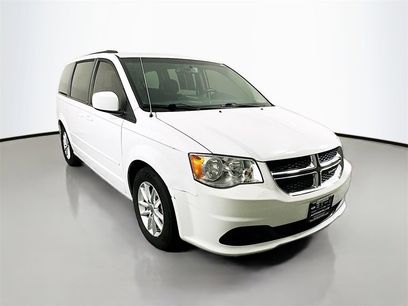 Used 2014 Dodge Grand Caravan SXT w/ UConnect Hands-Free Group