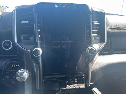 Used 2025 RAM 1500 Laramie AWD/4WD image 14