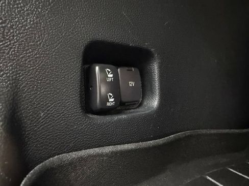 Used 2019 Ford Edge ST w/ Equipment Group 401A AWD/4WD image 39