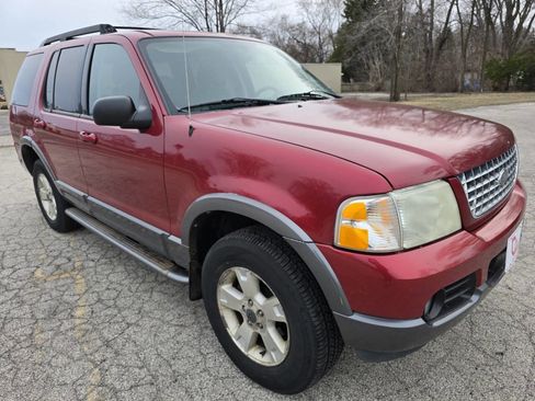 Used 2005 Ford Explorer Sport XLT image 3